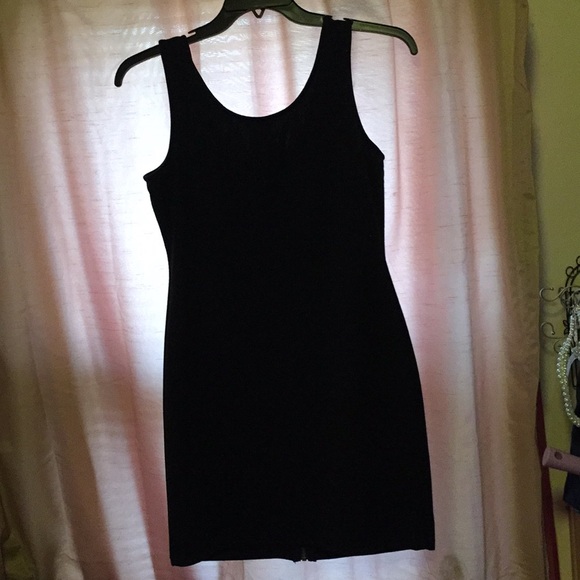 Little Black Dress - Picture 4 of 4